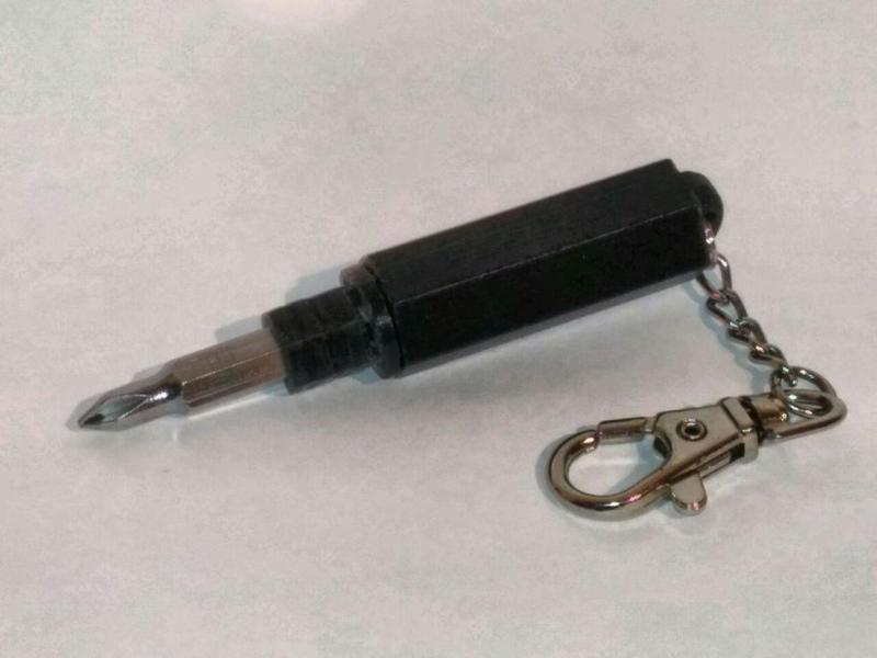 Screwdriver for keychain