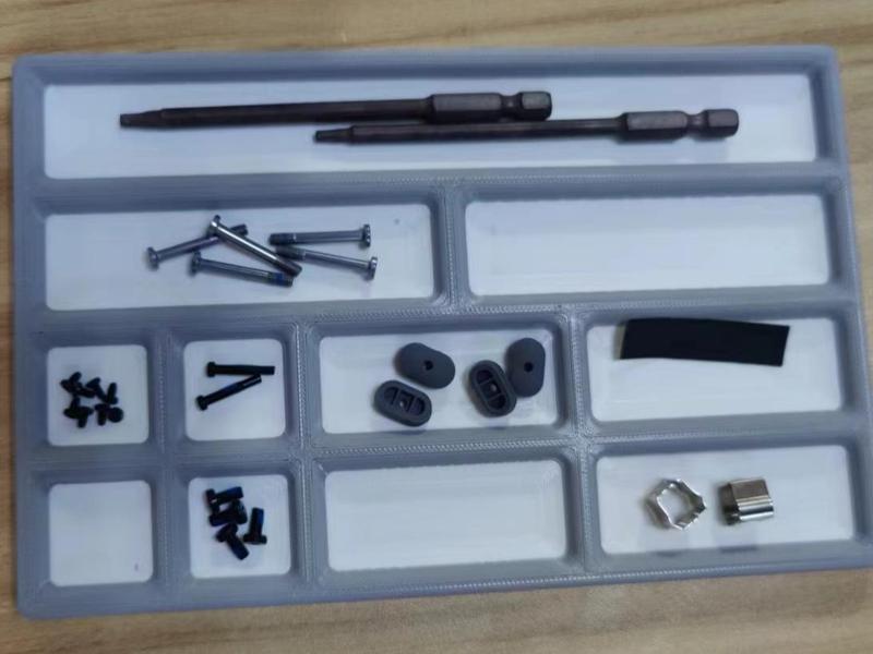 Temporary storage for accessories