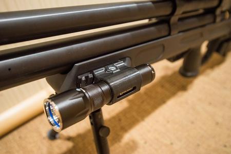 Olight R20 Javelot mount for weaver rail