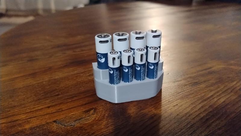 Battery Holder (4 x AA + 4 x AAA)