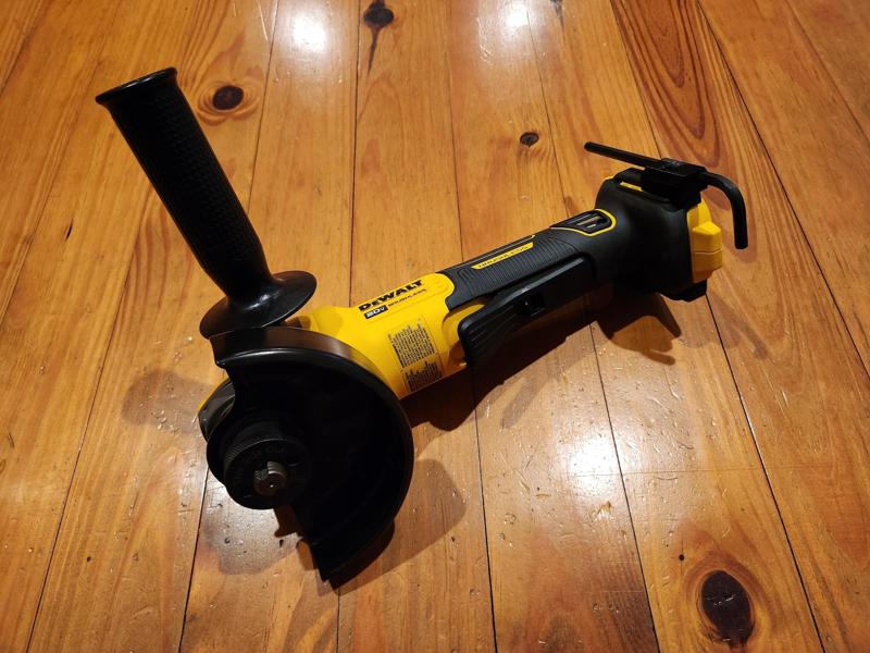 DEWALT GRINDER ALLEN / HEX HOLDER (TPU)