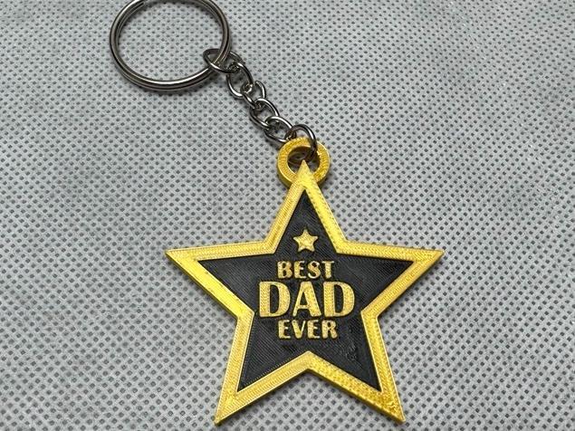 Fathers Day Best Dad Ever Keychain