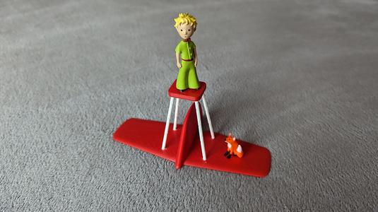 Little Prince alternative stand (Le Petit Prince, Malý princ)