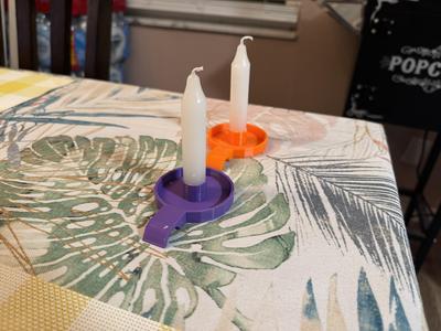 Emergency candlestick holder