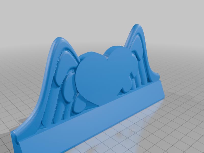 Winged Heart Stand ~ Customisable