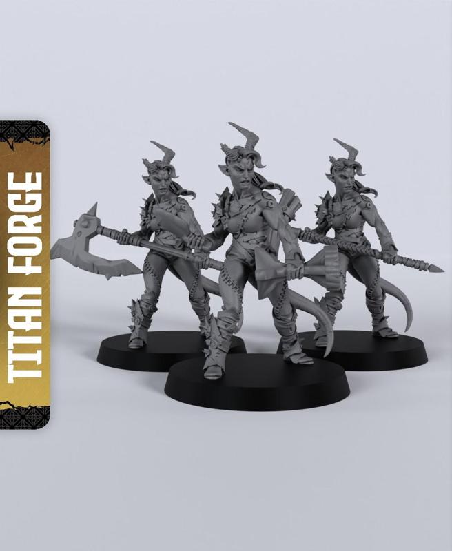 Tiefling Female Fighter - With Free Dragon  - 5e DnD Inspired for RPG and Wargamers