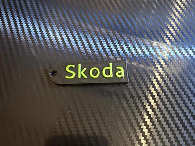Quick and easy keychain