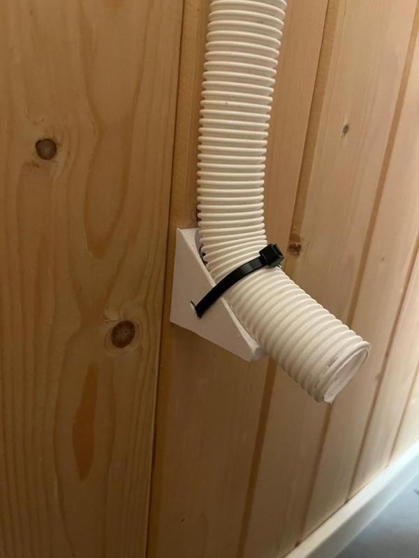 PEX pipe 28mm drain 88 degree angle mount for leak indication