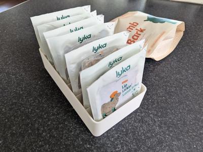 125g Lyka Dogfood Pouch Fridge Caddy