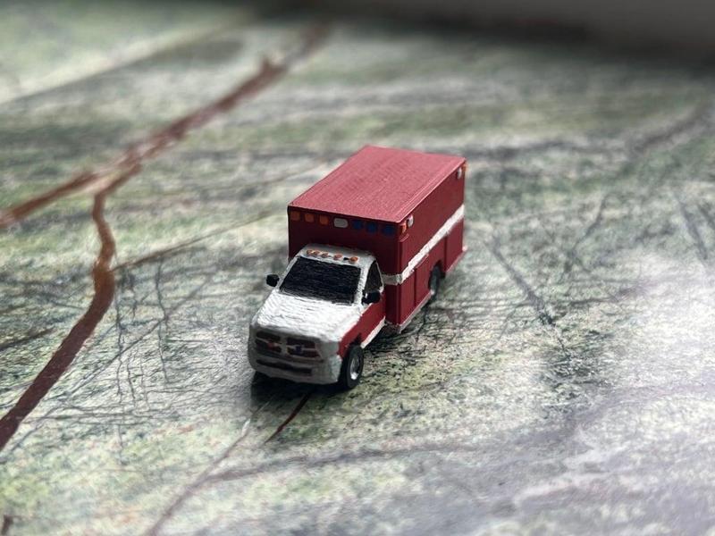 Dodge Ambulance (1:160, N Scale)