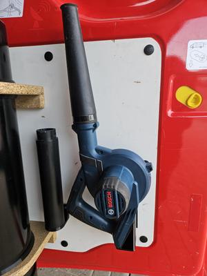Bosch Universal Wall Mount