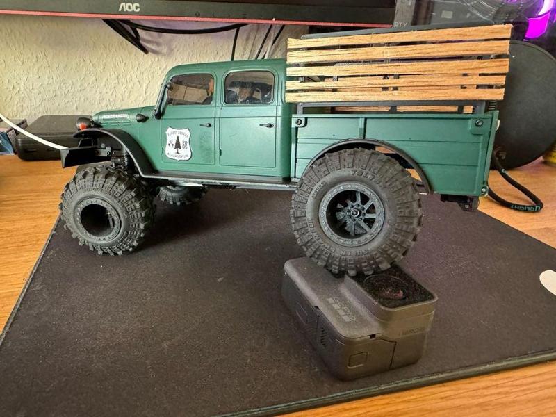 SCX24 Power Wagon wooden side wall