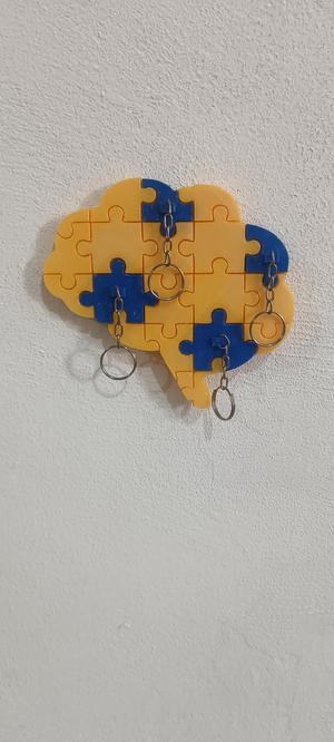 puzzle brain keychain