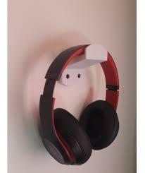 wall-mounted headphone holder