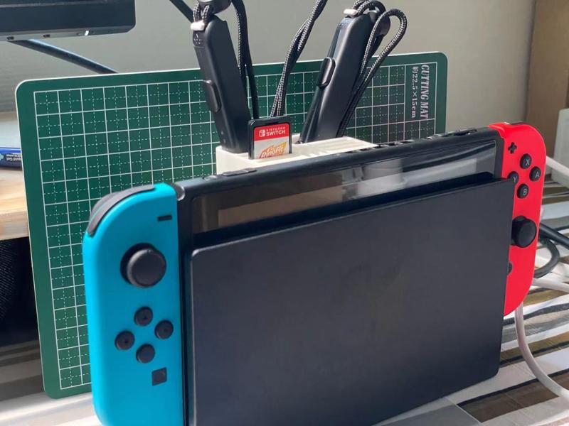 Nintendo Switch cartridges and joy-con grips holder for Dock / Stand