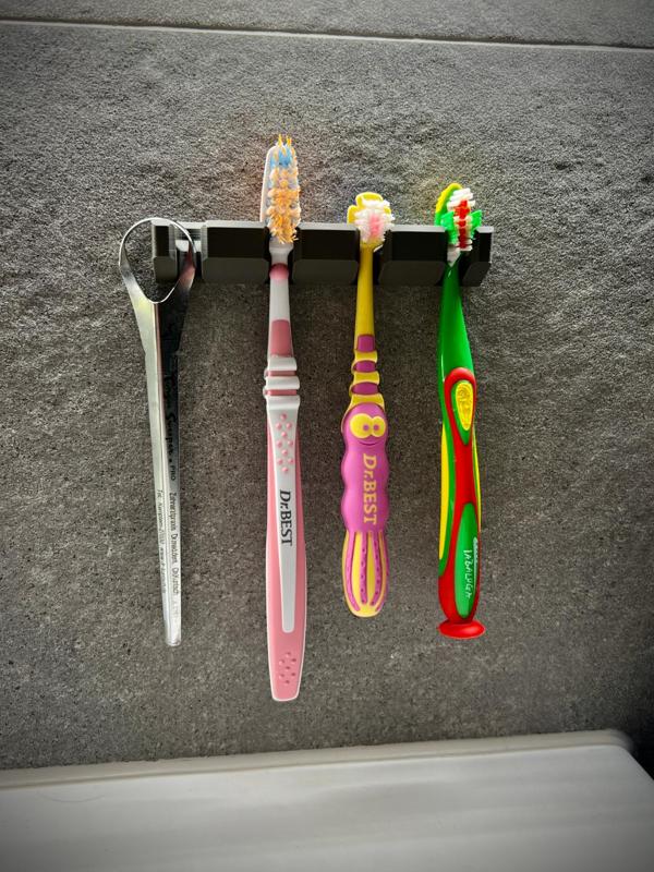 Universal Toothbrush Holder