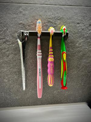 Universal Toothbrush Holder