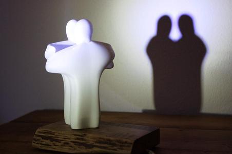 Hug lamp
