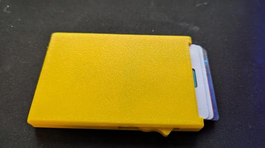 Cascading Slide Slim Minimalistic Wallet With Rounded Corners