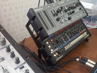 Roland Boutique mounts for MakerBeam