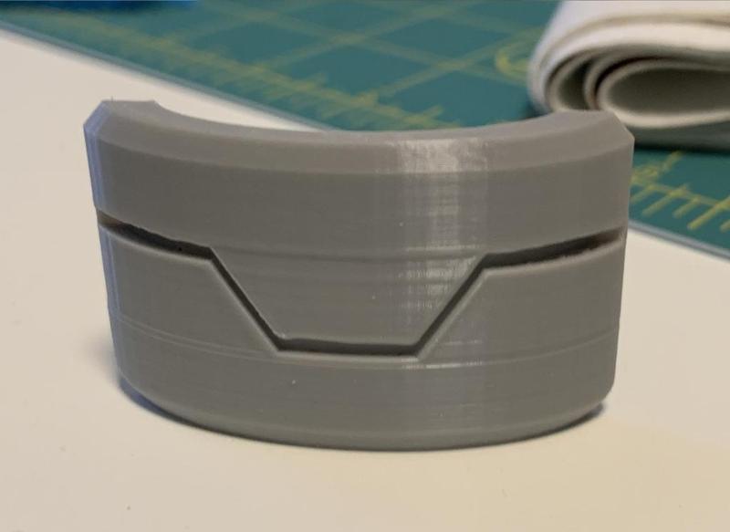 Yoo Jonghyuk collar piece