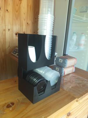 disposable coffee holders (coffe)