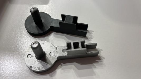 Shower: Holder for the Door -- Dusche: Halterung für die Tür