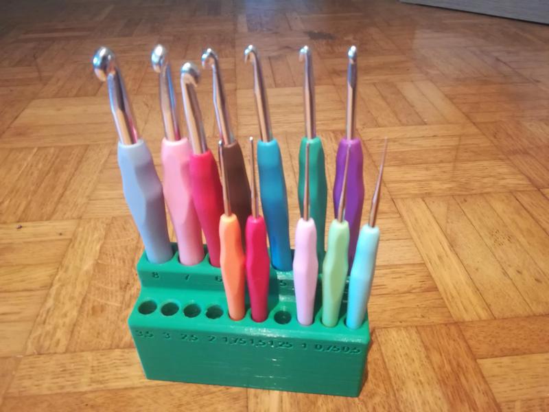 Crochet-hook rack