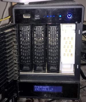 Netgear RN104 NAS box Drive Tray