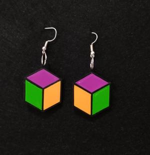 FANTASY EARRINGS / FANTASY EARRINGS
