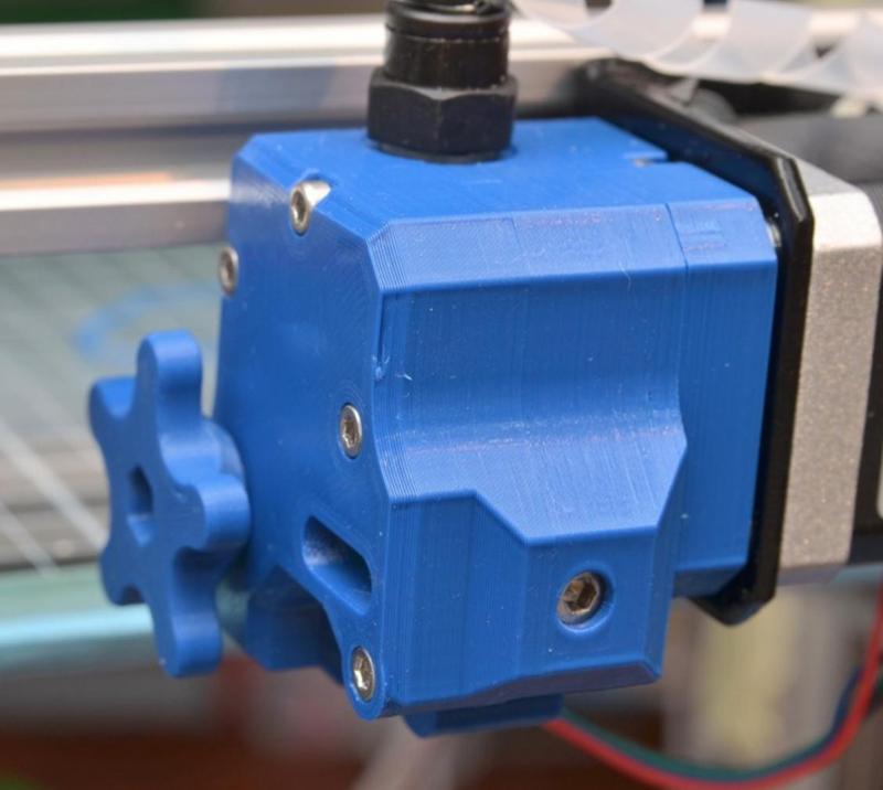 Drakon reinforced extruder