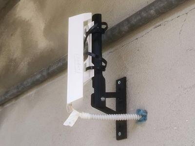 Universal Wall Mount for Pole-Mount Devices
