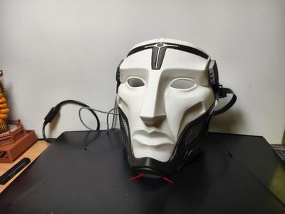Delta Gehrös - Warden's Mask