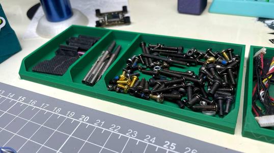 Screw organizer