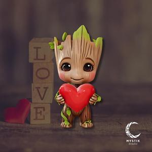 Groot In Love - Tender Guardian of Love 💚❤️