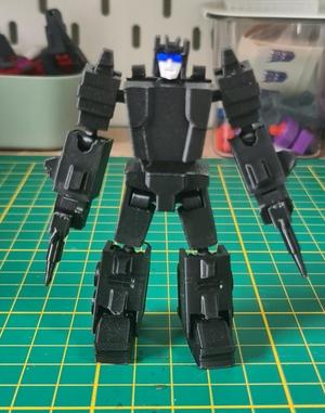 G1 Style Autobot Scamper