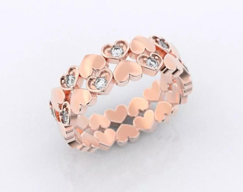 Ring with hearts and diamonds or rubies 109