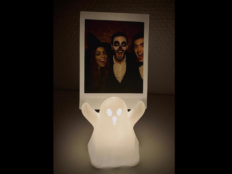 Ghost Photo Holder – Perfect for Halloween