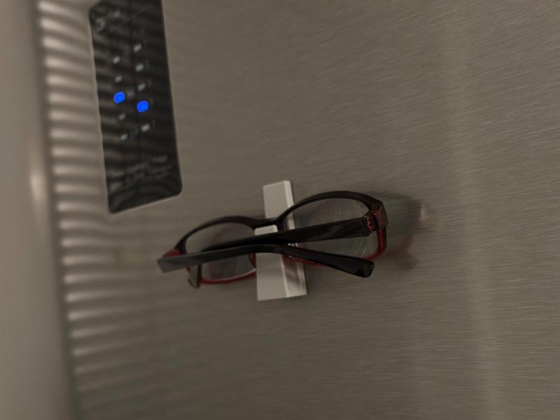 Magnetic Eye Glasses Holder