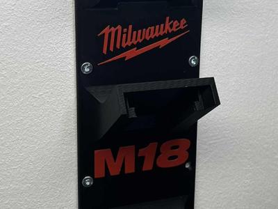 Milwaukee M18 battery wallmount x3