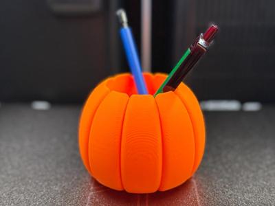 Pumpkin Pen Holder