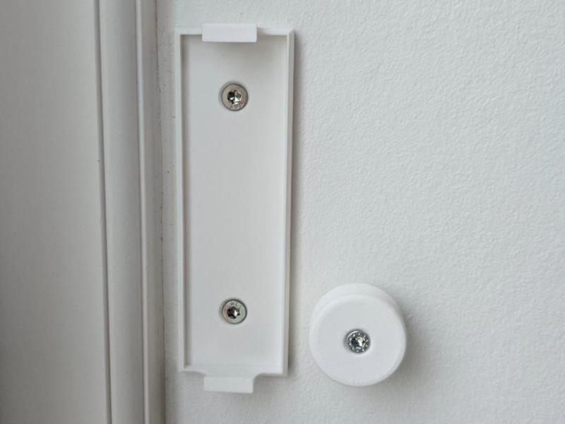 Pleated Blind Bracket and Cord Guide