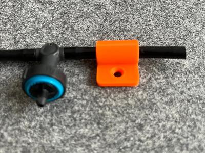 Gardena MicroDrip Mount for 4.6mm Hose