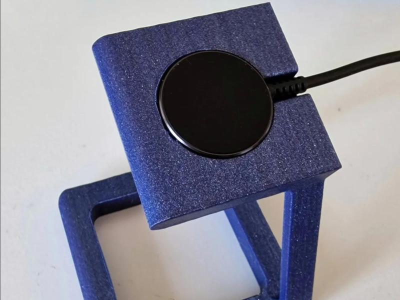 Charging stand for the Galaxy Watch 6