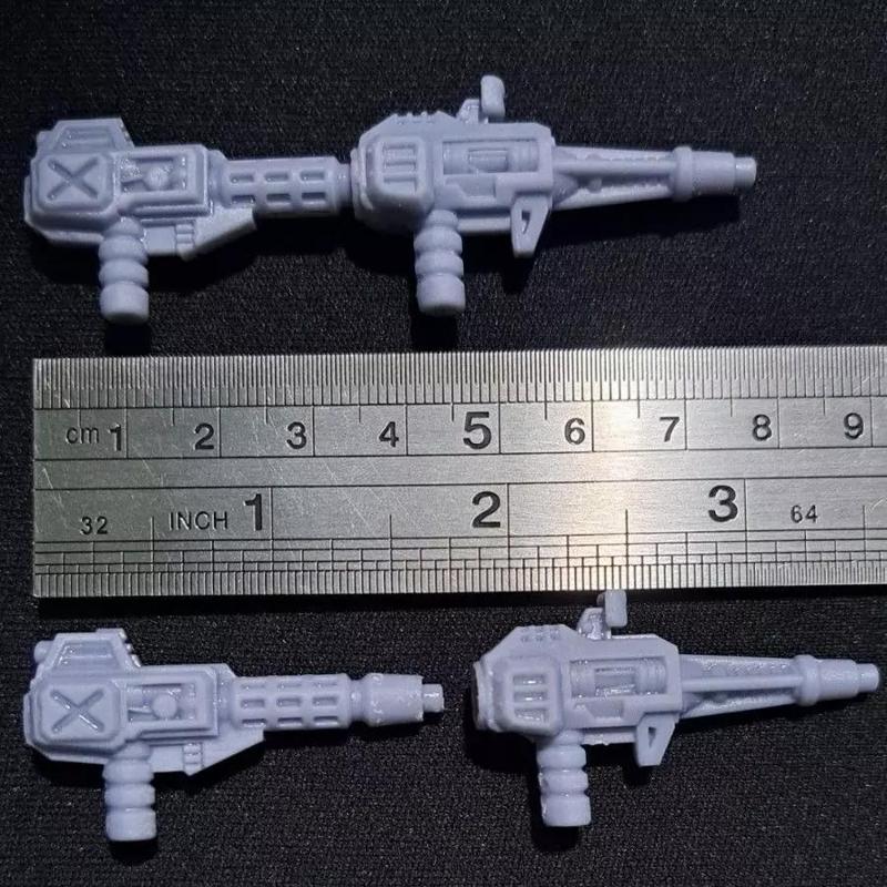 Transformers Earthrise Runabout and Runamuck gun