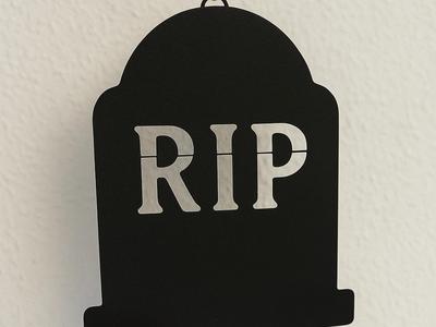 Halloween Gravestone "RIP" – Hanging Decoration