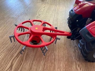 Hay Tedder - Bruder compatible