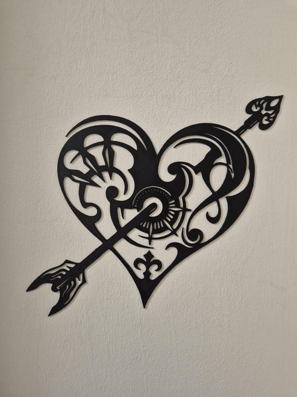 Valentine's Day Heart with Arrow: Romantic Line Art Design
