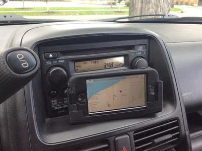 Car holder iPhone 5S with Lifeproof Cover (2004 CRV)