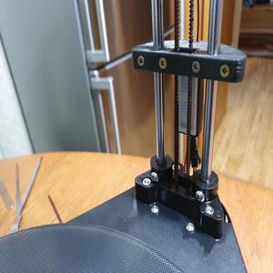 Additional fixing of guides to a decorative slip. Illumination of the printing area FlSun QQ